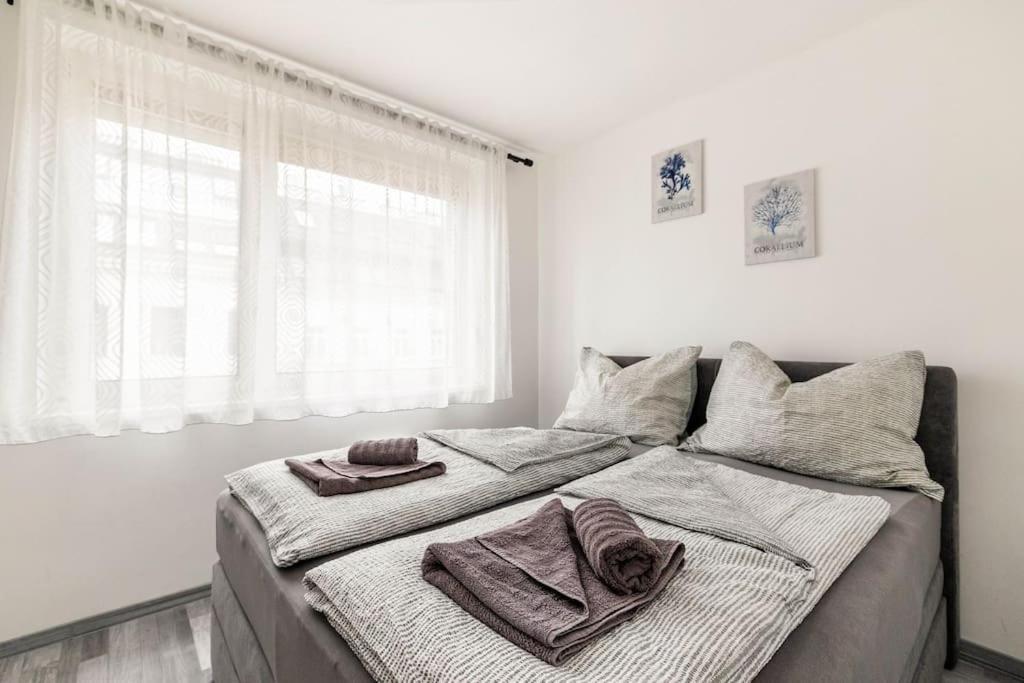 Cozy Renovated Apartment Close To Schoenbrunn Palace Wien Eksteriør bilde
